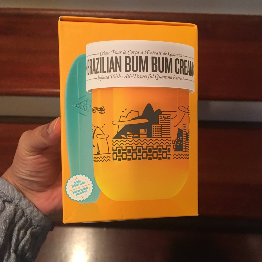 Sol de janeiro Biggie Biggie Bum Bum cream
